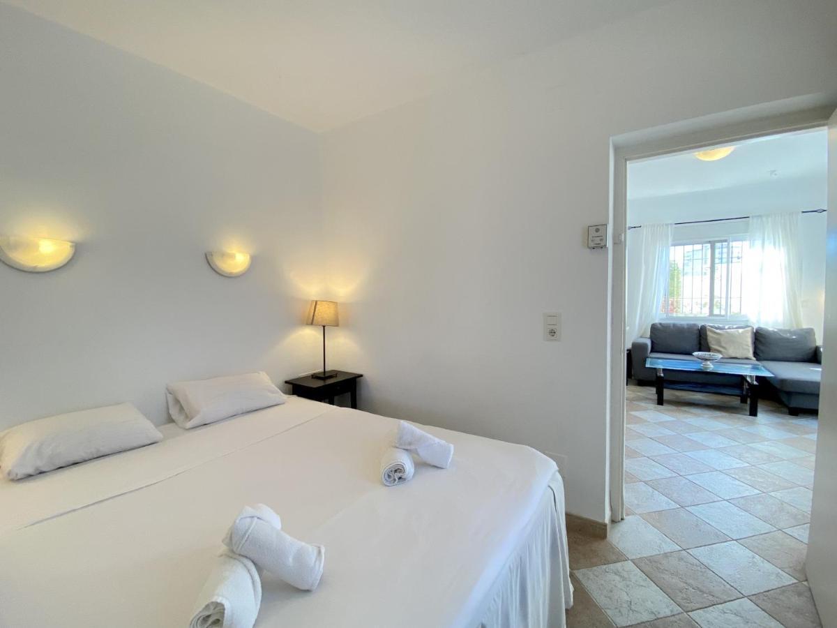 Villa Sandra Little Haven Apartment Nerja Kültér fotó